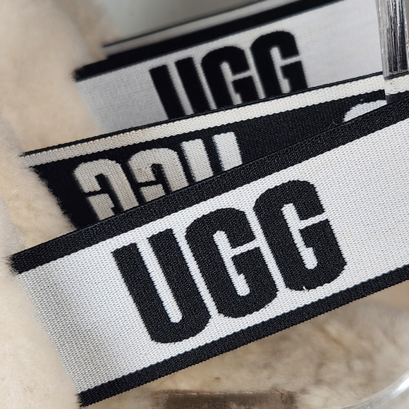 UGG Oh Yeah Slippers Women's 9 White Sheepskin Fuzzy Slides Sandals Shoes - Picture 3 of 14